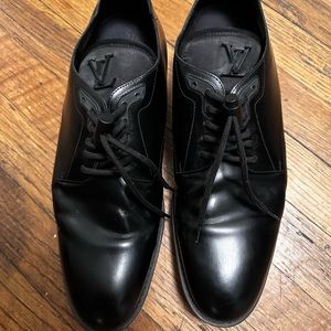 Louis Vuitton uniform men’s shoes size 9